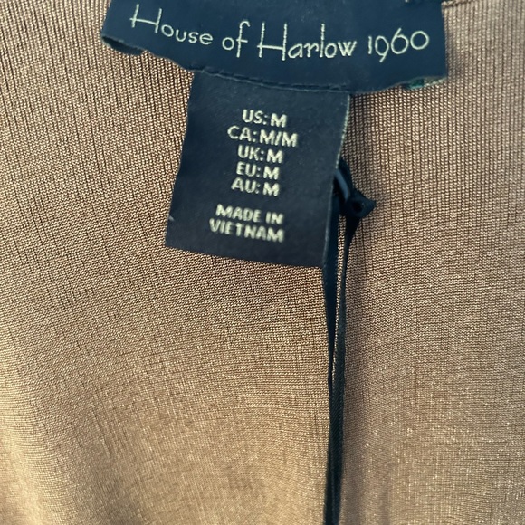 House of Harlow 1960 Bronze Crop Top - Picture 3 of 4